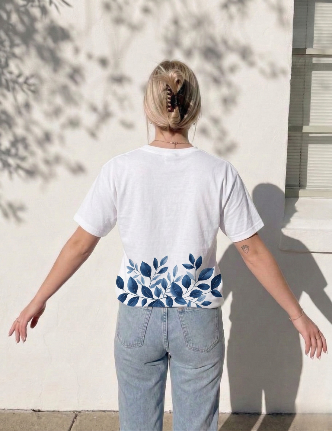 Great Aura Floral White T-Shirt